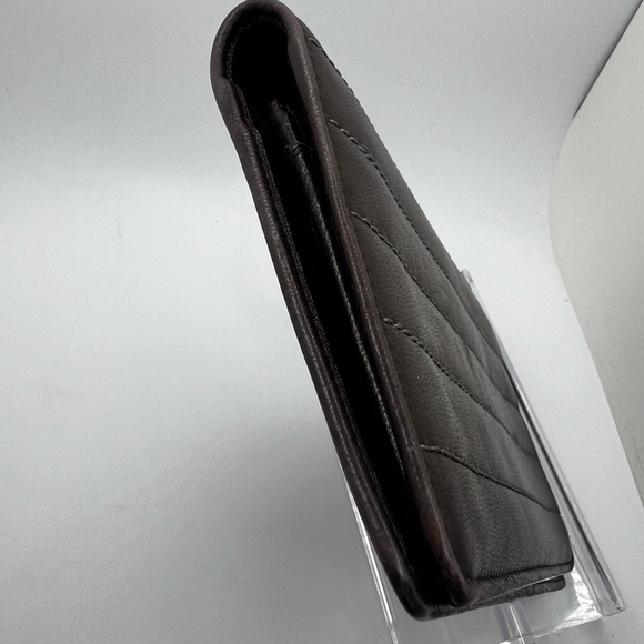 GUC Chanel Brown Lambskin Wallet - Picture 3 of 10